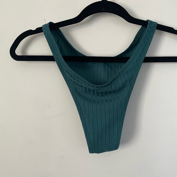 SHEIN Ribbed bikini - Picture 3 of 4